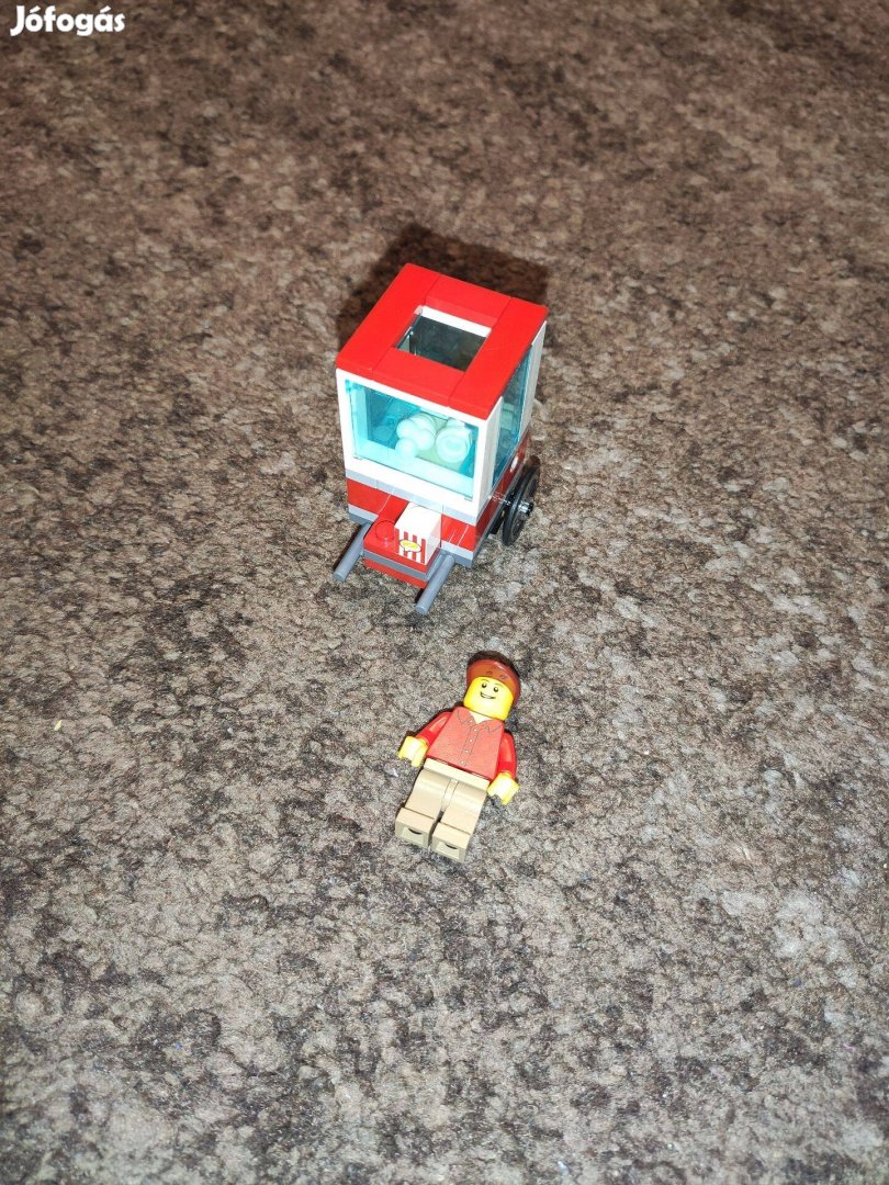 LEGO 30364 City - Pattogatott kukoricás kocsi nincs leírás figurában