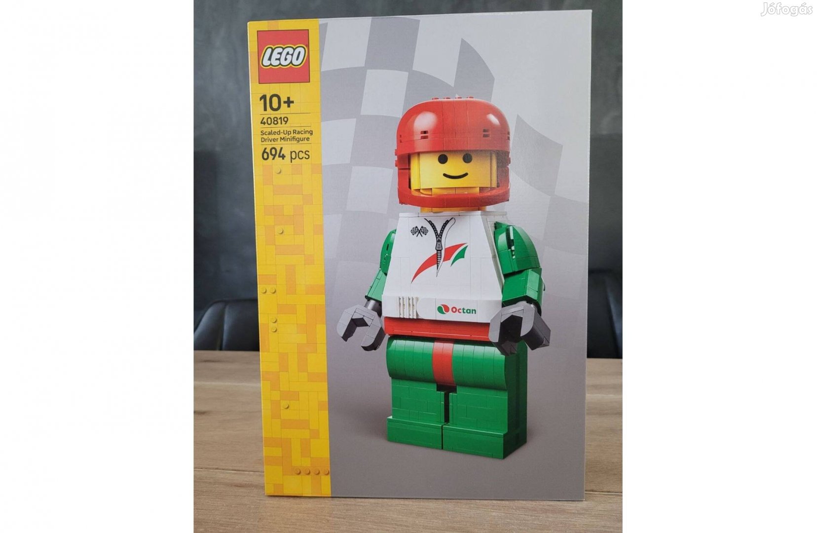 LEGO 40819 - Nagy méretű autóversenyző minifigura