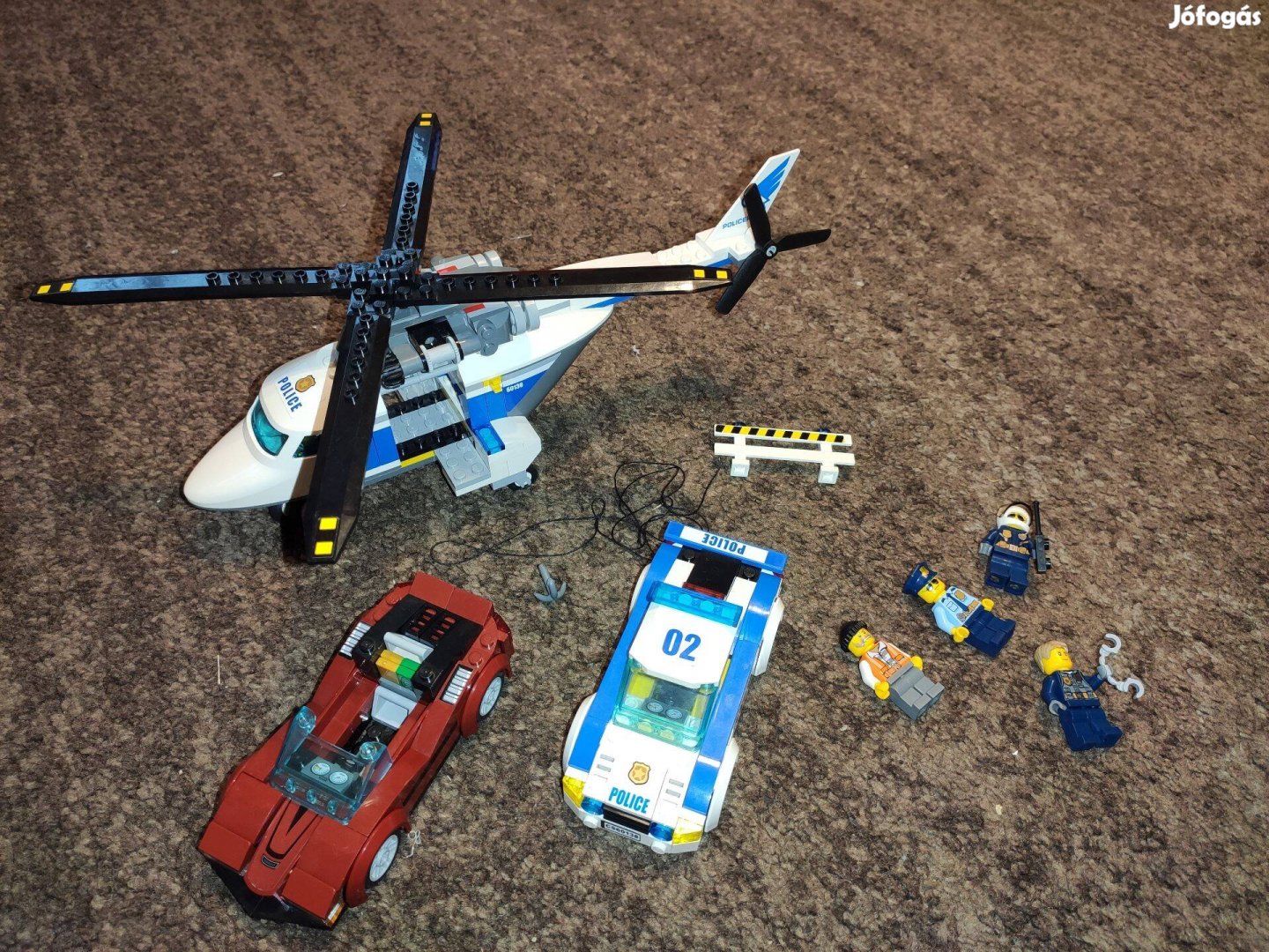 LEGO 60138 City - High Speed Chase nincs leírás 1 fej más 7500