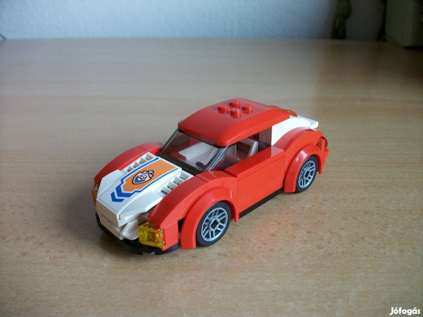 LEGO 60200 készlet autója