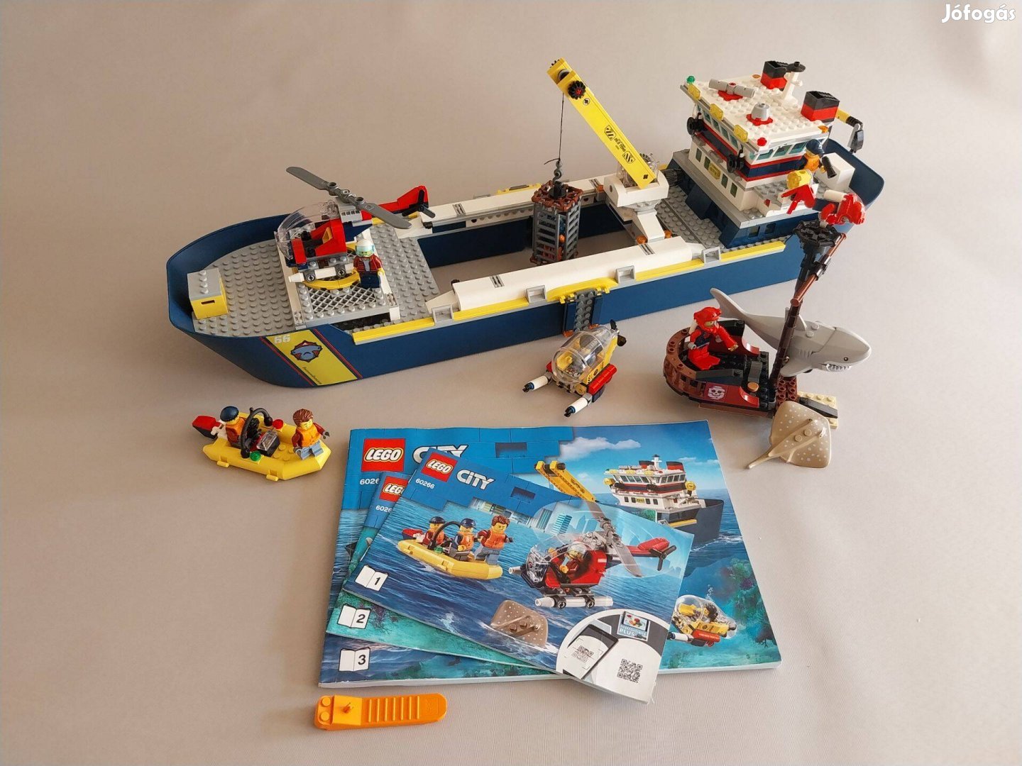 LEGO 60266 City Ocean Exploration Ship