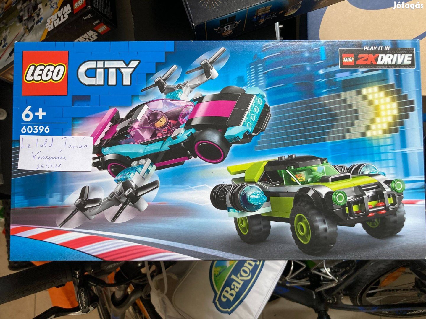 LEGO 60396 City - Átalakított versenyautók