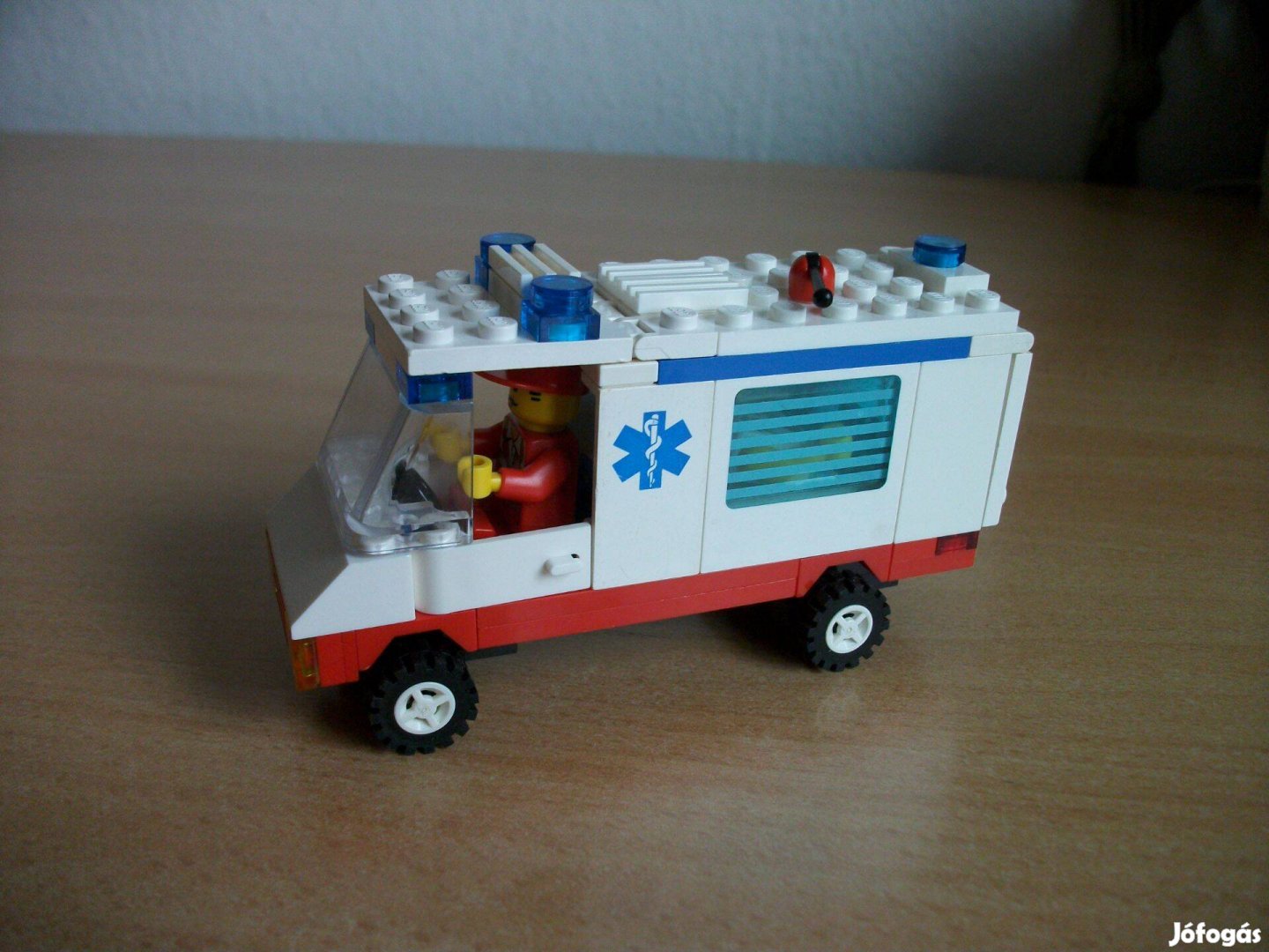 LEGO 6666 mentőautó