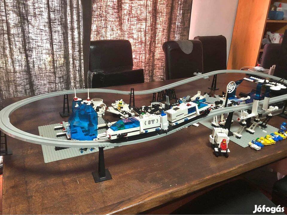 LEGO 6990 Futuron Monorail Transport System és kiegészítők