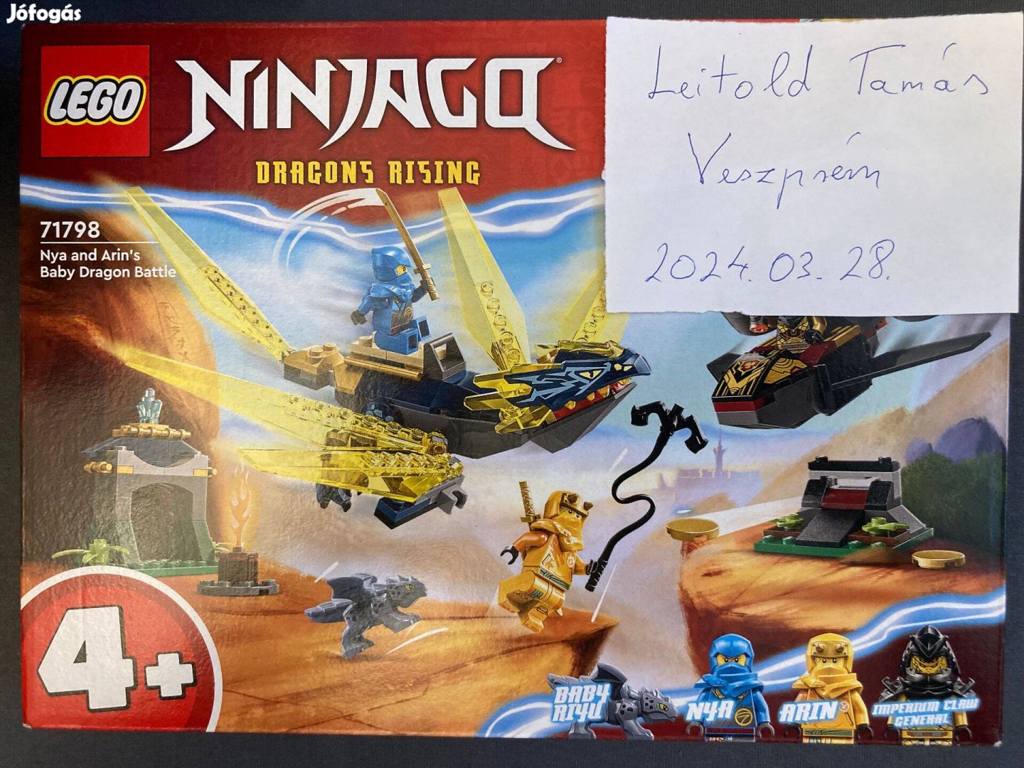 LEGO 71798 Ninjago - Nya és Arin csatája a kis sárkány ellen