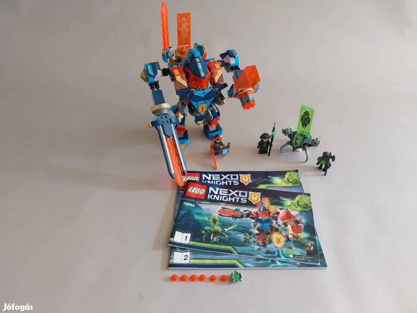 LEGO 72004 Nexo Knights Tech Wizard Showdown