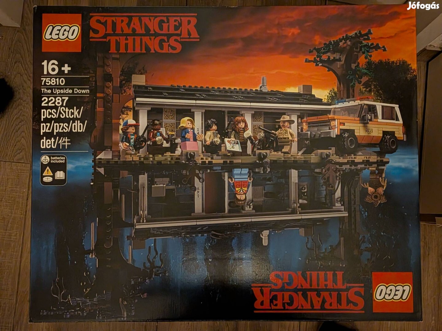 LEGO 75810 Stranger Things Upside Down Tótágas