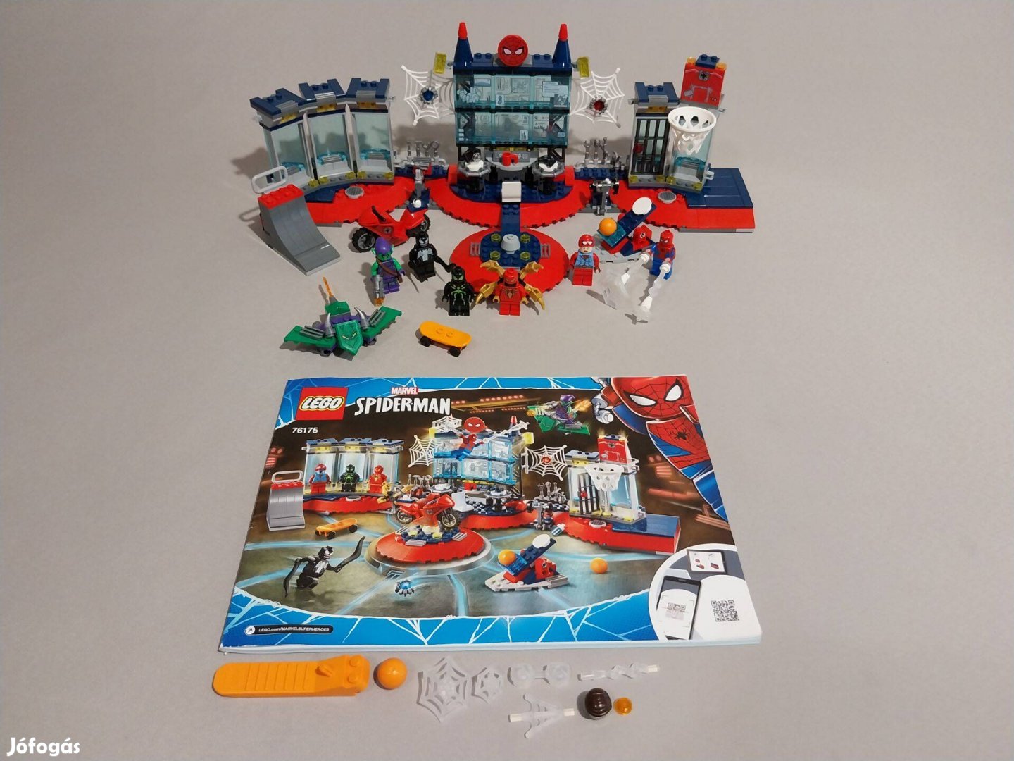 LEGO 76175 Super Heroes Attack on the Spider Lair