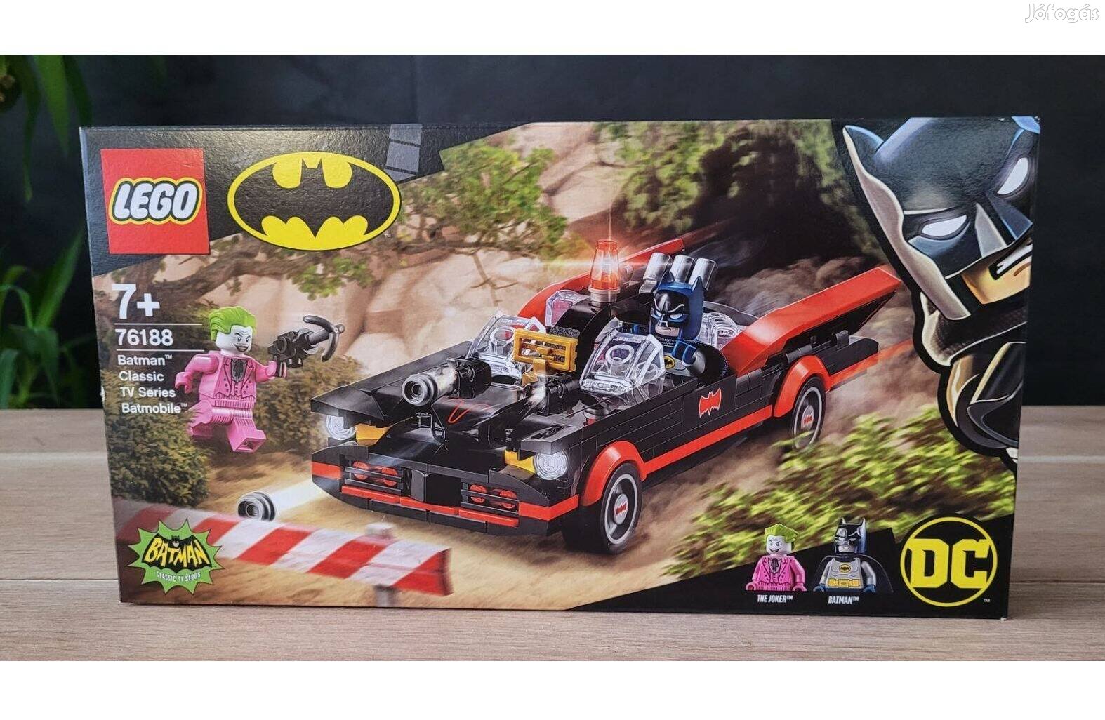 LEGO 76188 Batman klasszikus TV sorozat Batmobile