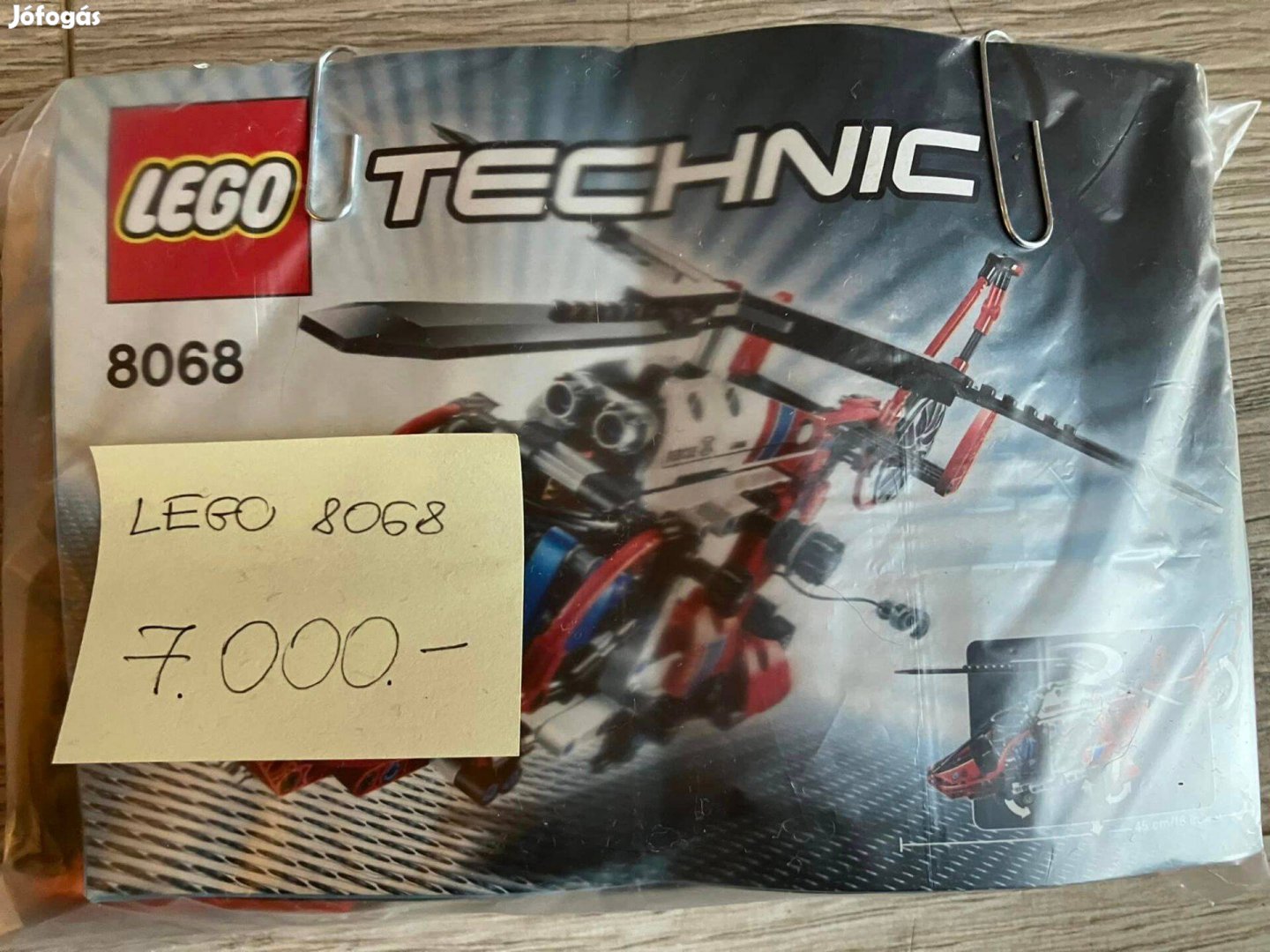 LEGO 8068 Technic Mentőhelikopter