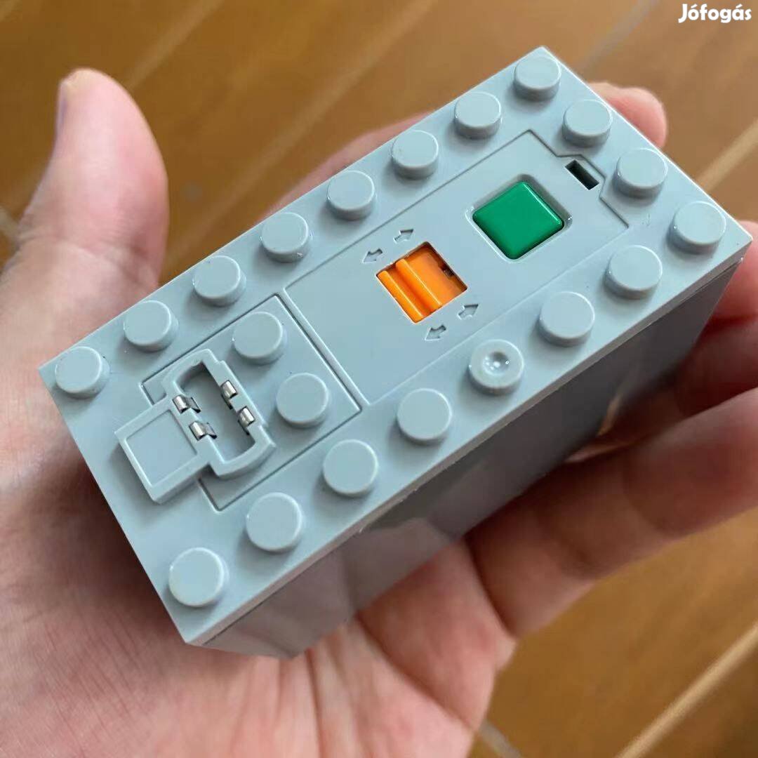 LEGO 88000 Power Functions AAA Elemtartó Új Bp-en