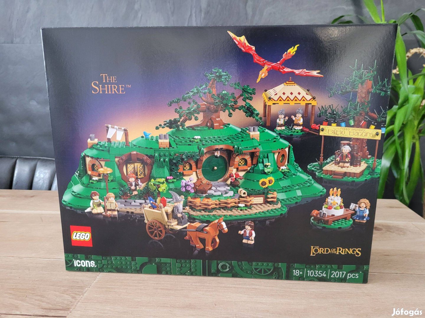 LEGO A Gyűrűk Ura: A Megye 10354