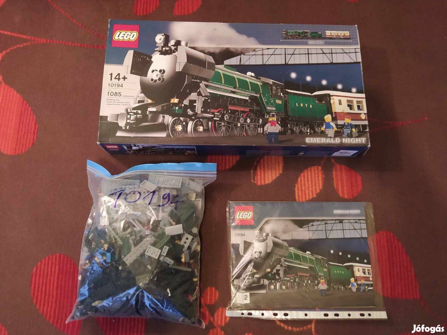 LEGO Advanced Models 10194 Emerald Night