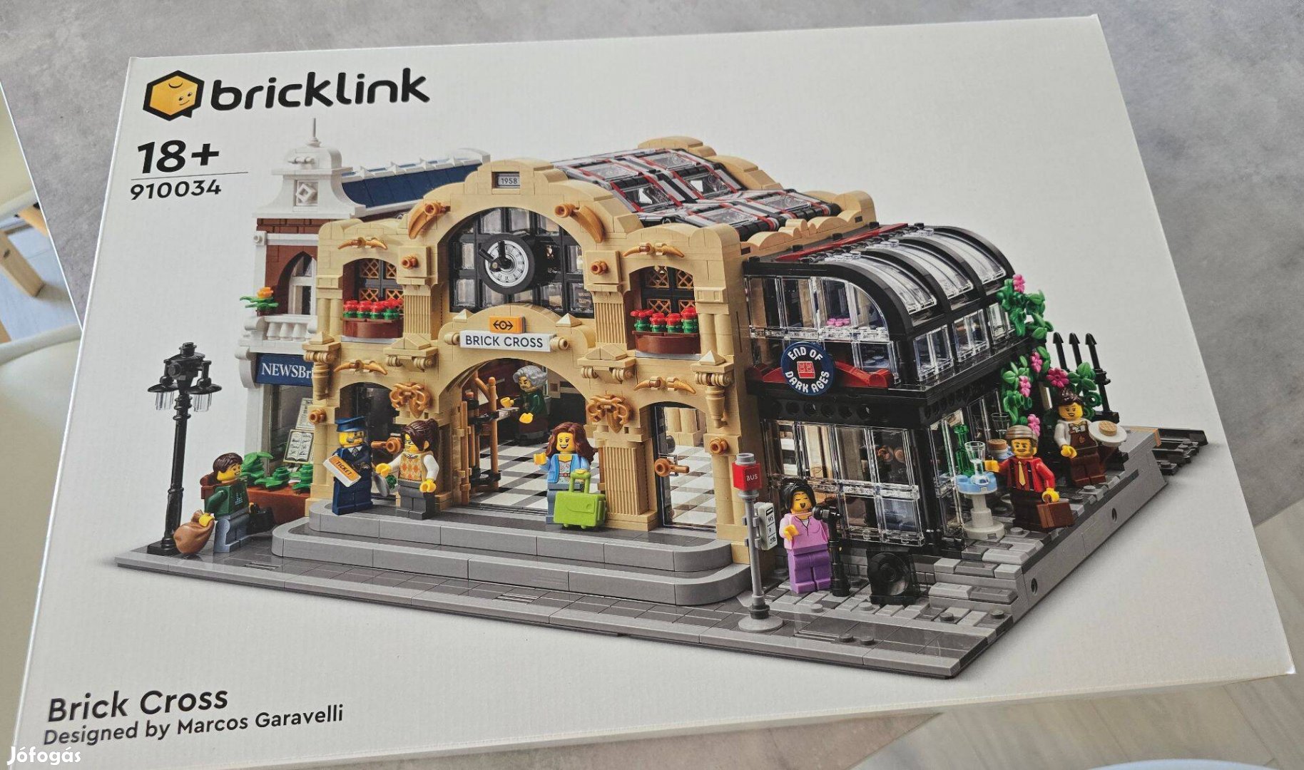 LEGO Bricklink Series 2 Brick Cross Kocka Állomás Limitált