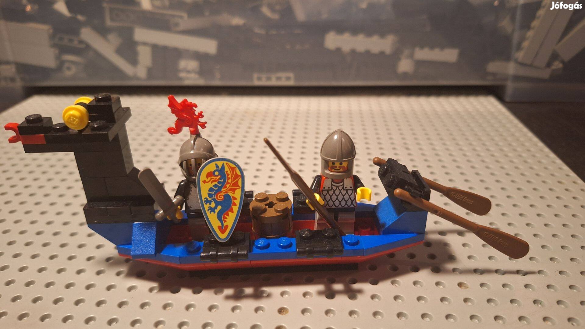 LEGO Castle 1547 black knight boat