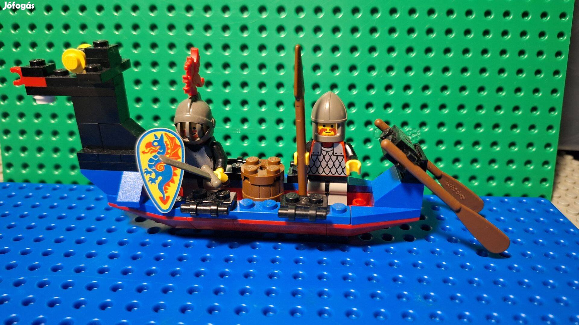 LEGO Castle 1547 black knight boat