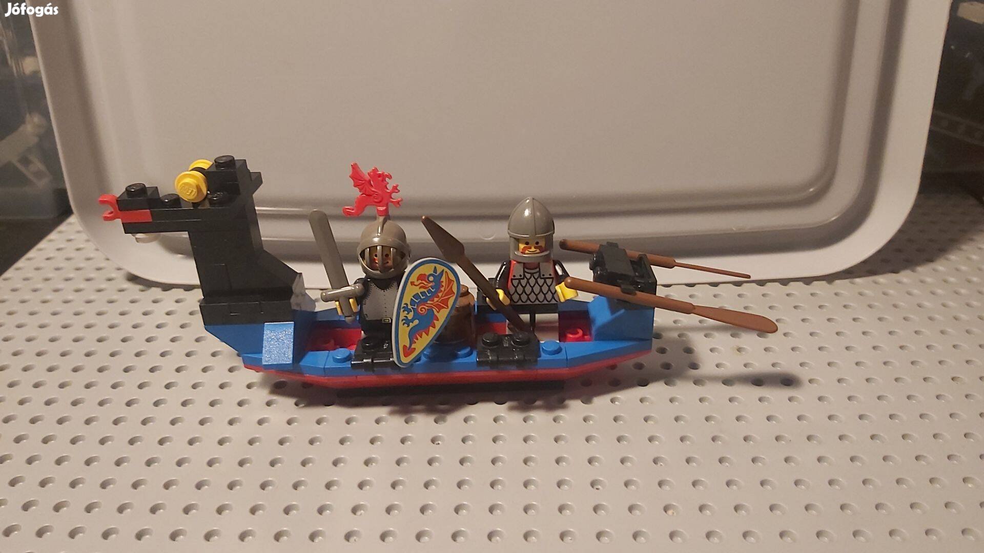 LEGO Castle 1547 black knights boat