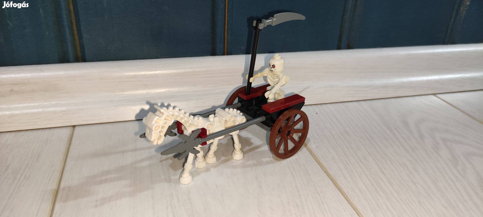 LEGO Castle 5372 - Skeleton Chariot