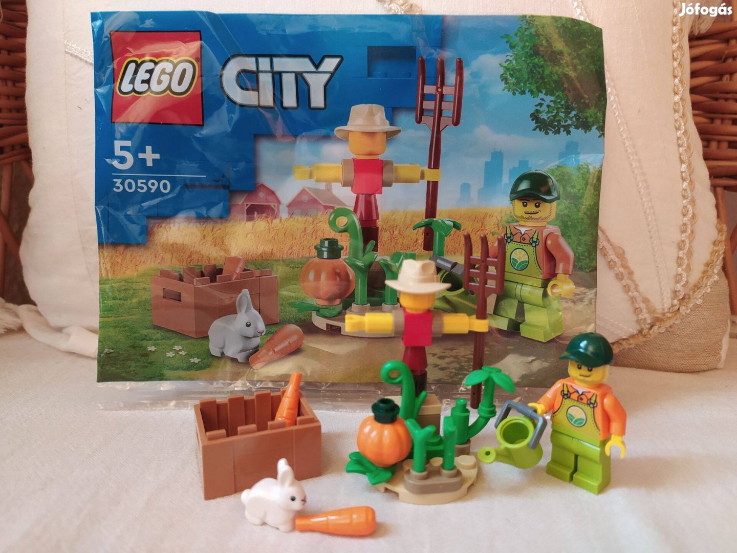 LEGO City 30590 Kert és madárijesztő