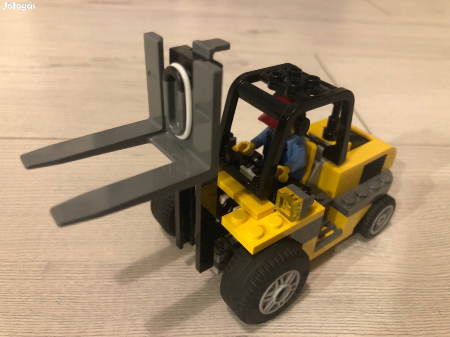 LEGO City 60022 Cargo Terminal Targonca