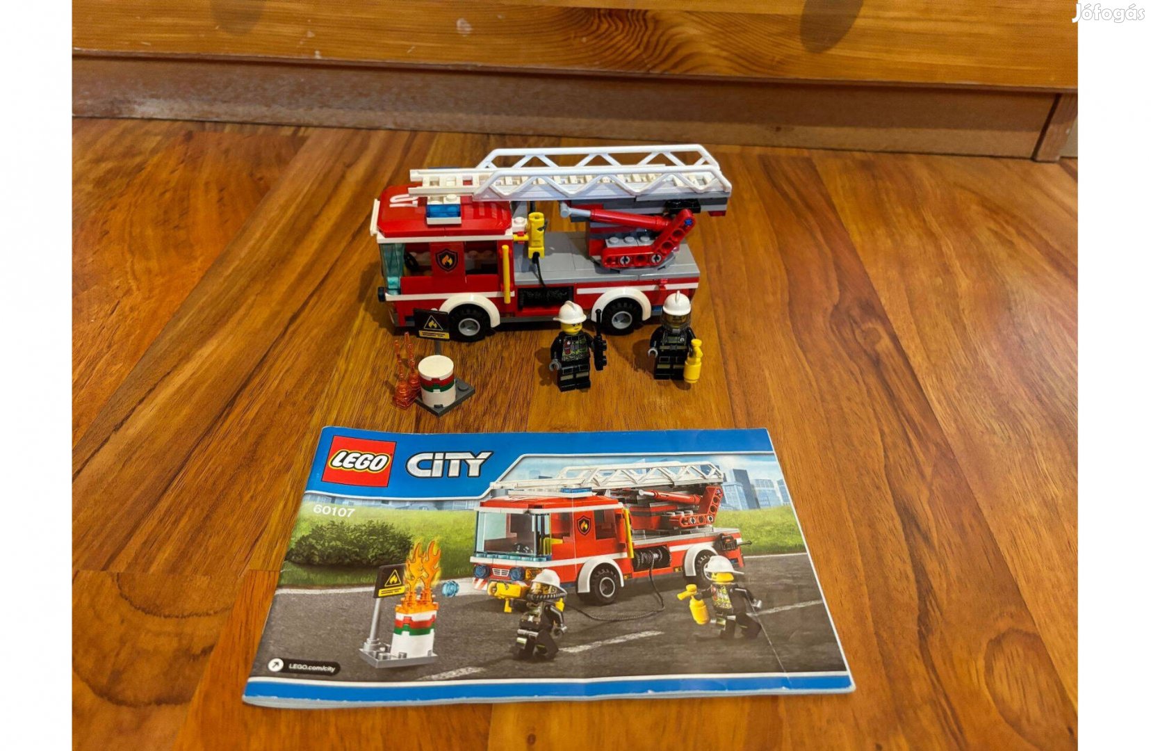 LEGO City 60107 Létrás Tűzoltóautó Hiánytalan