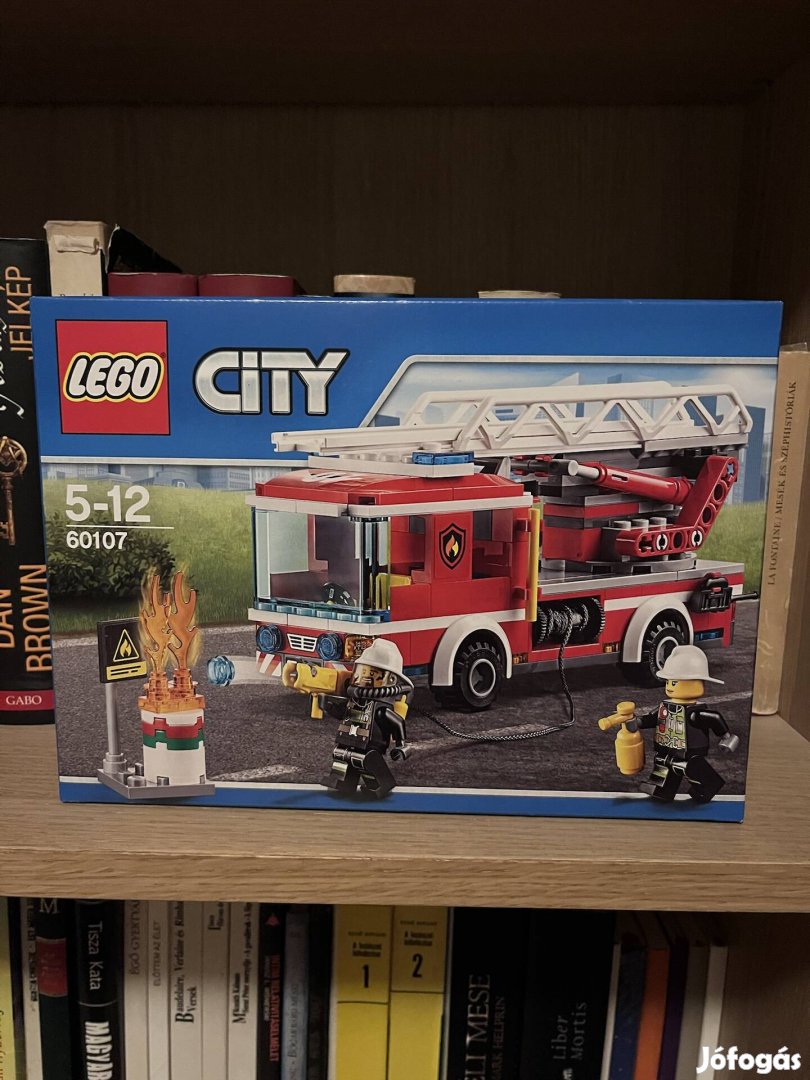 LEGO City 60107 - Fire Ladder Truck