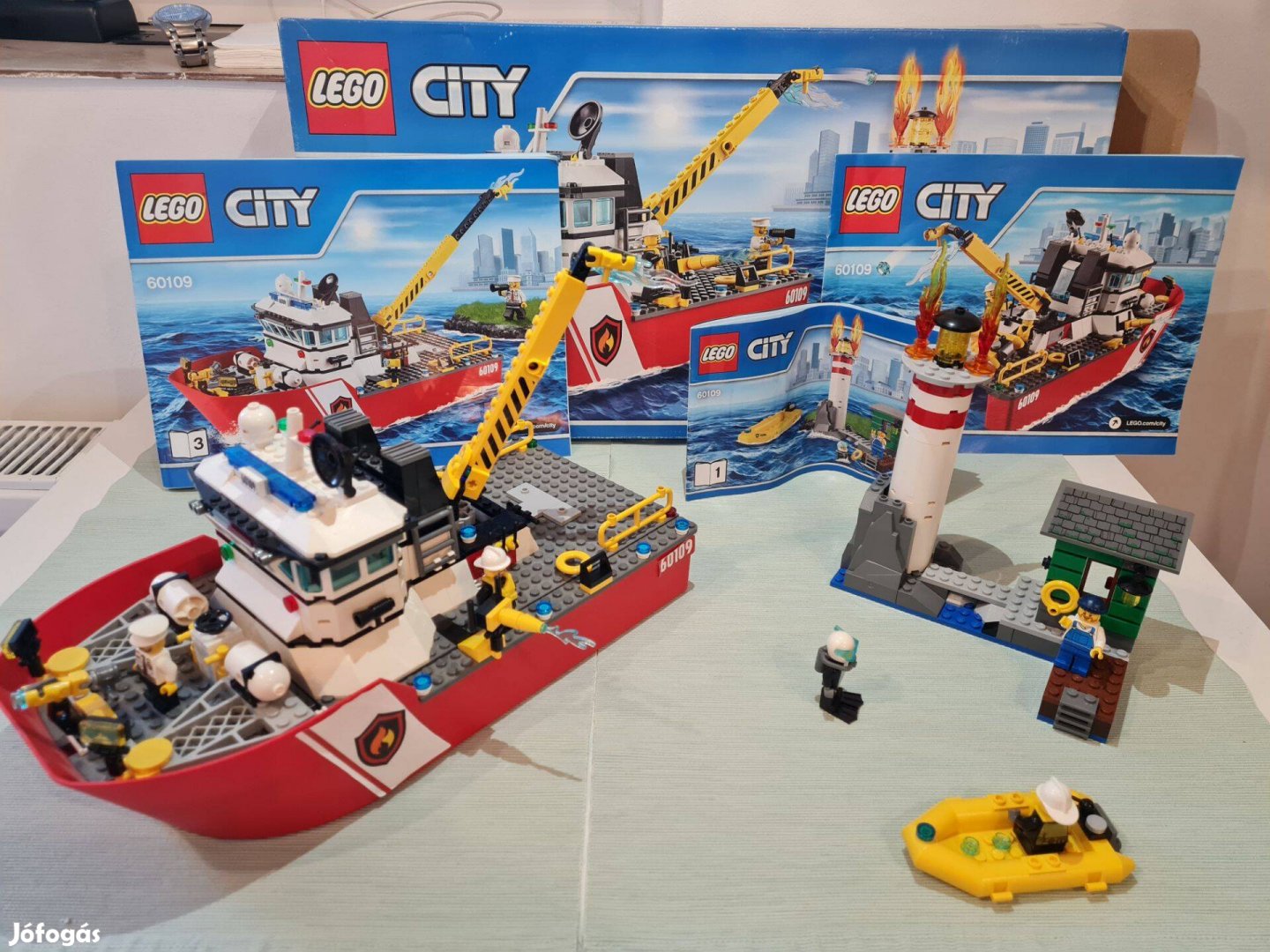 LEGO City 60109 - Tűzoltóhajó