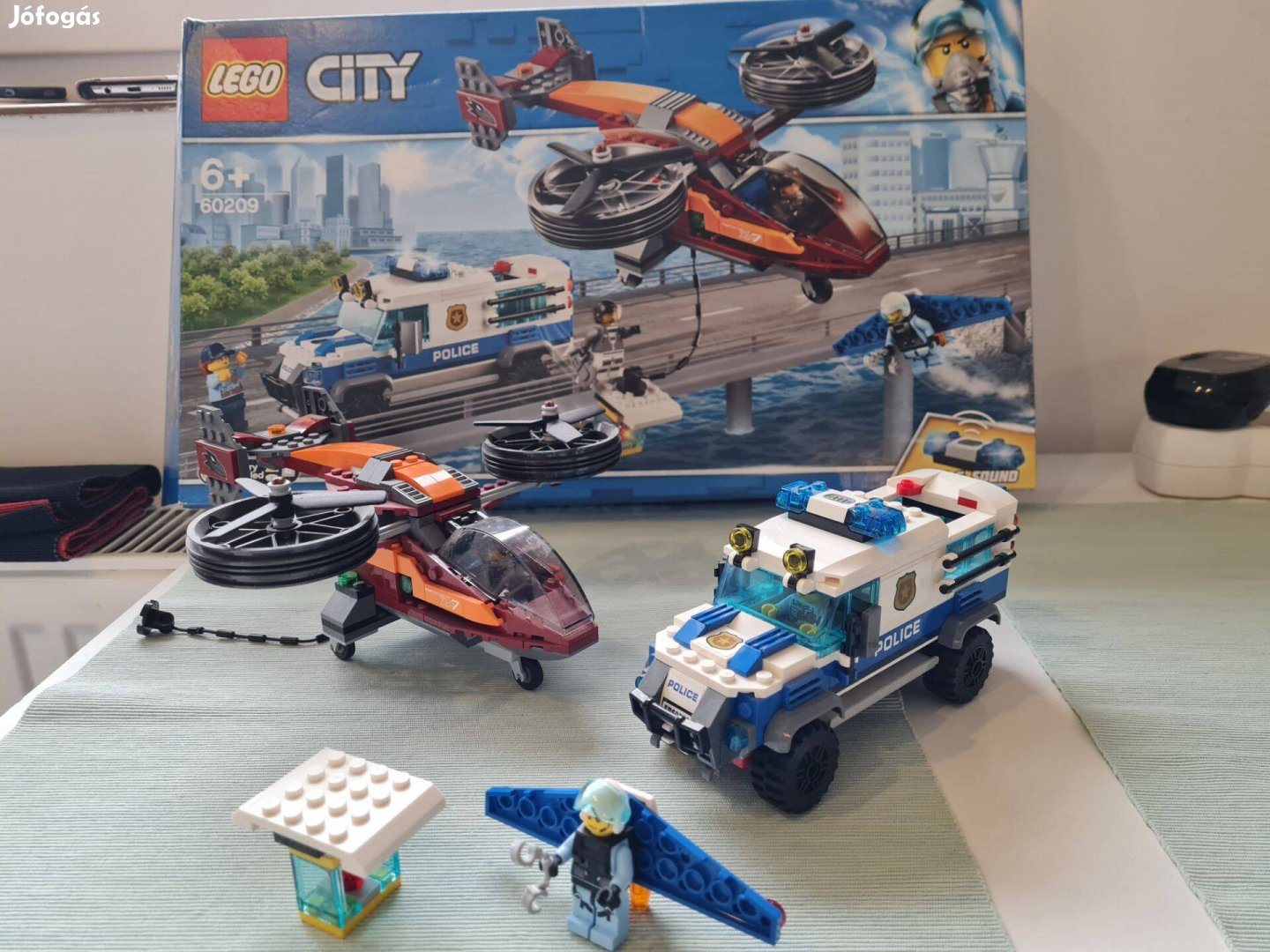 LEGO City 60209 - Légi rendőrségi gyémántrablás (60209)