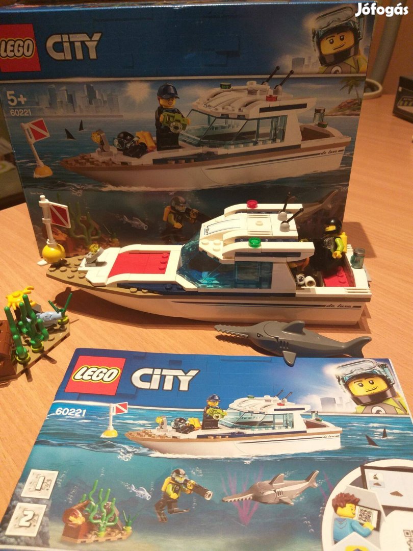 LEGO City 60221