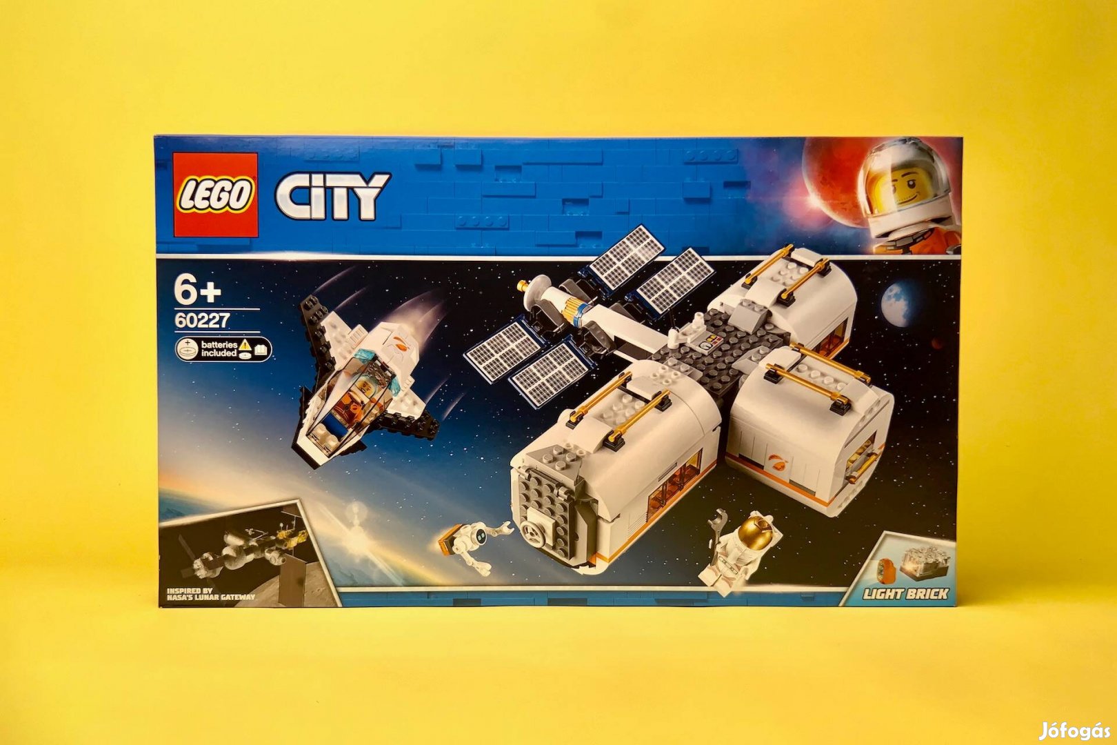 LEGO City 60227 Lunar Space Station, Új, Bontatlan