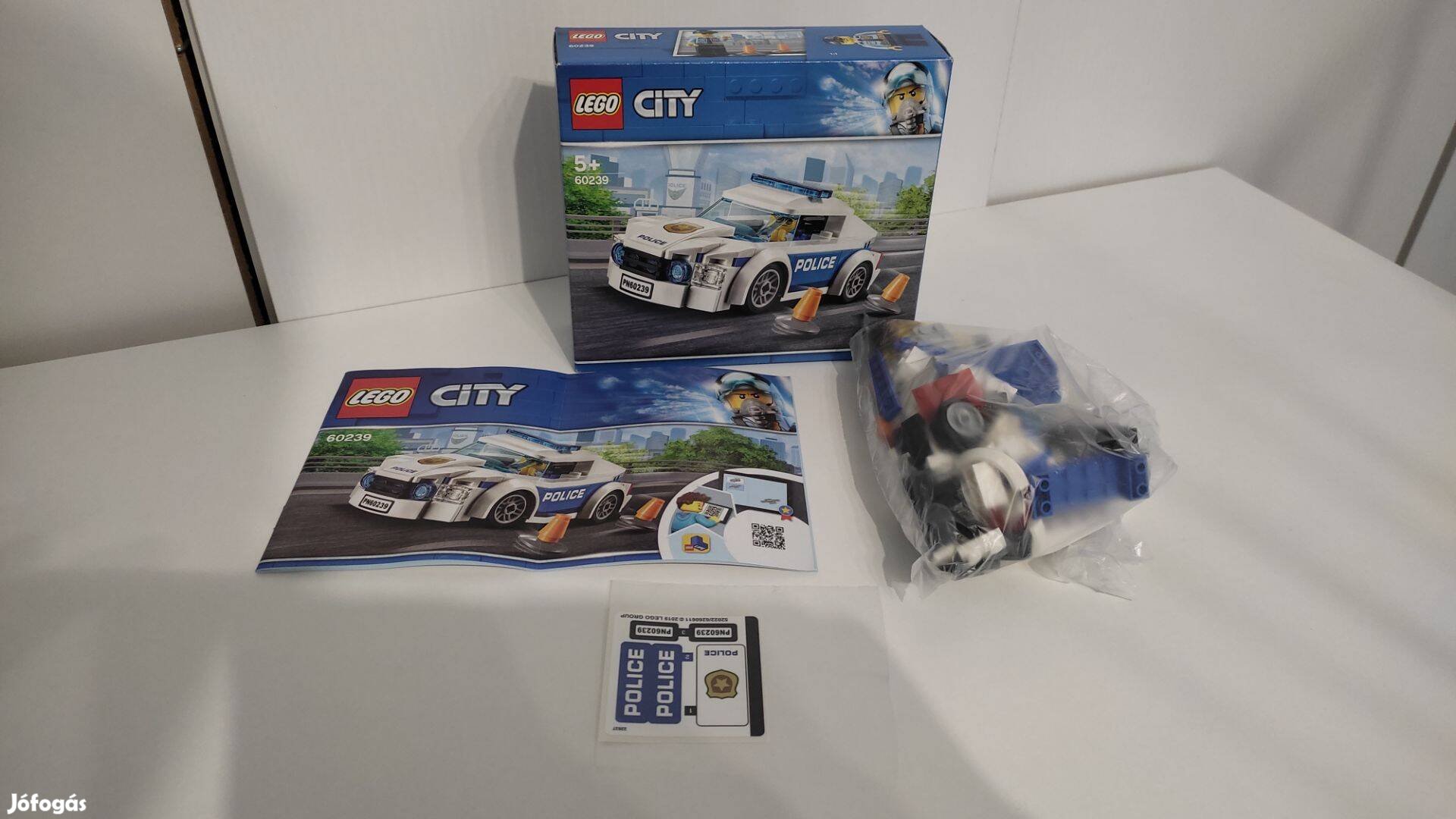 LEGO City 60239 - Rendőrségi járőrkocsi - dobozos, újszerű