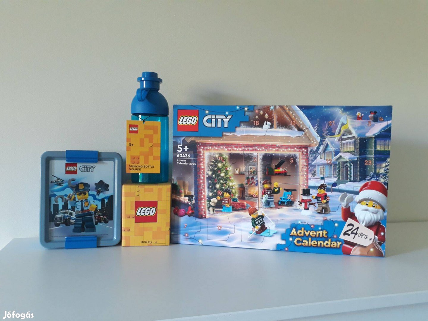 LEGO City 60436 Adventi naptár + kulacs + bögre + lunch box Bontatlan