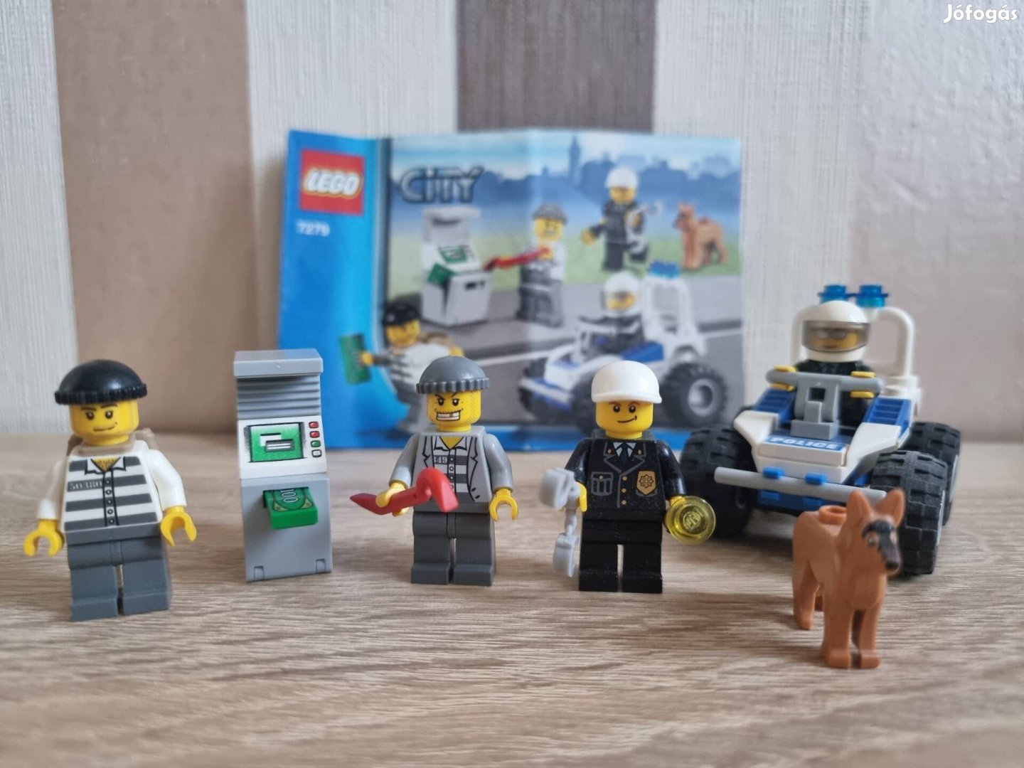 LEGO City 7279 - Rendőr minifigura gyűjtemény