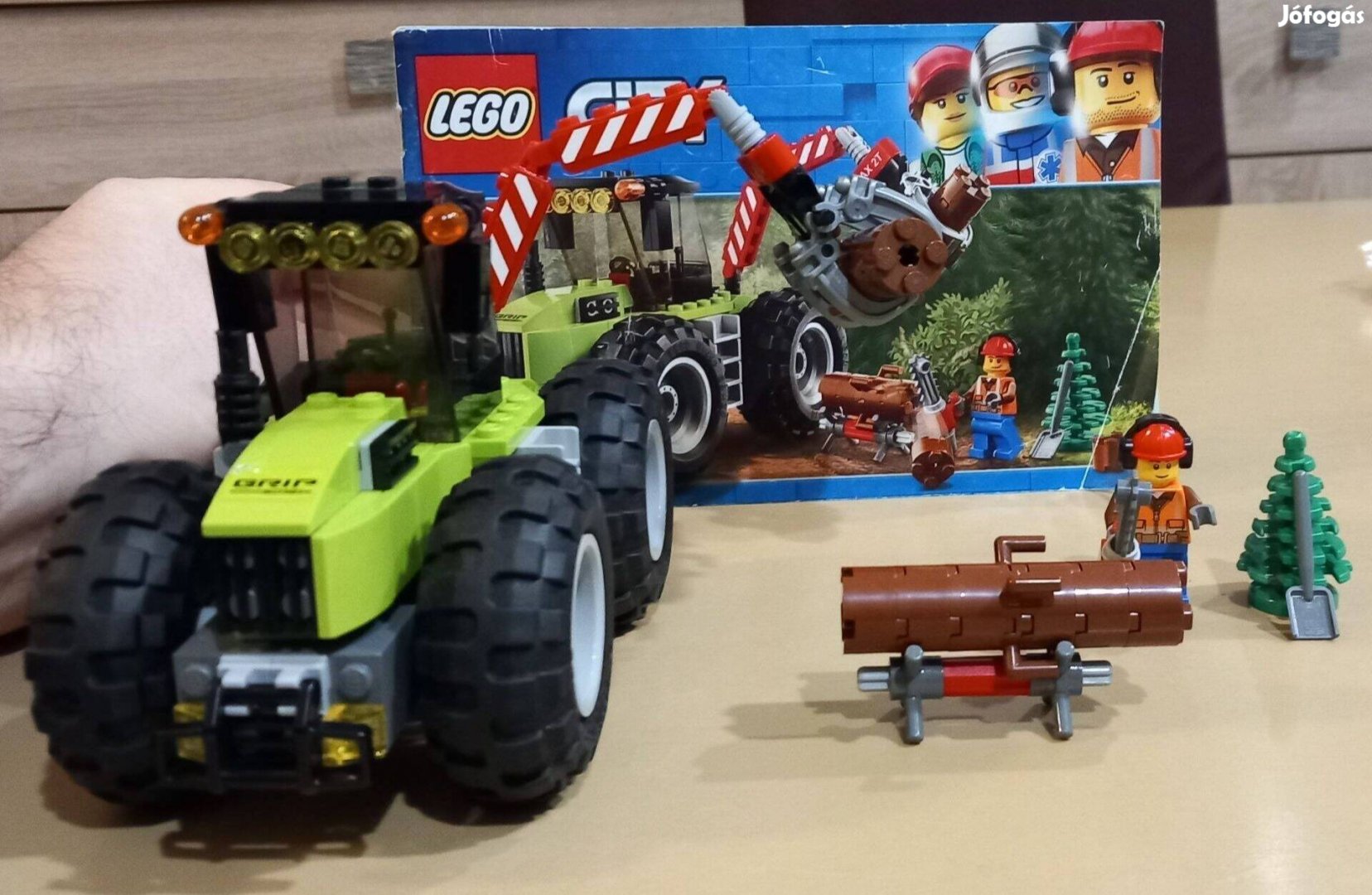 LEGO City Erdei Traktor
