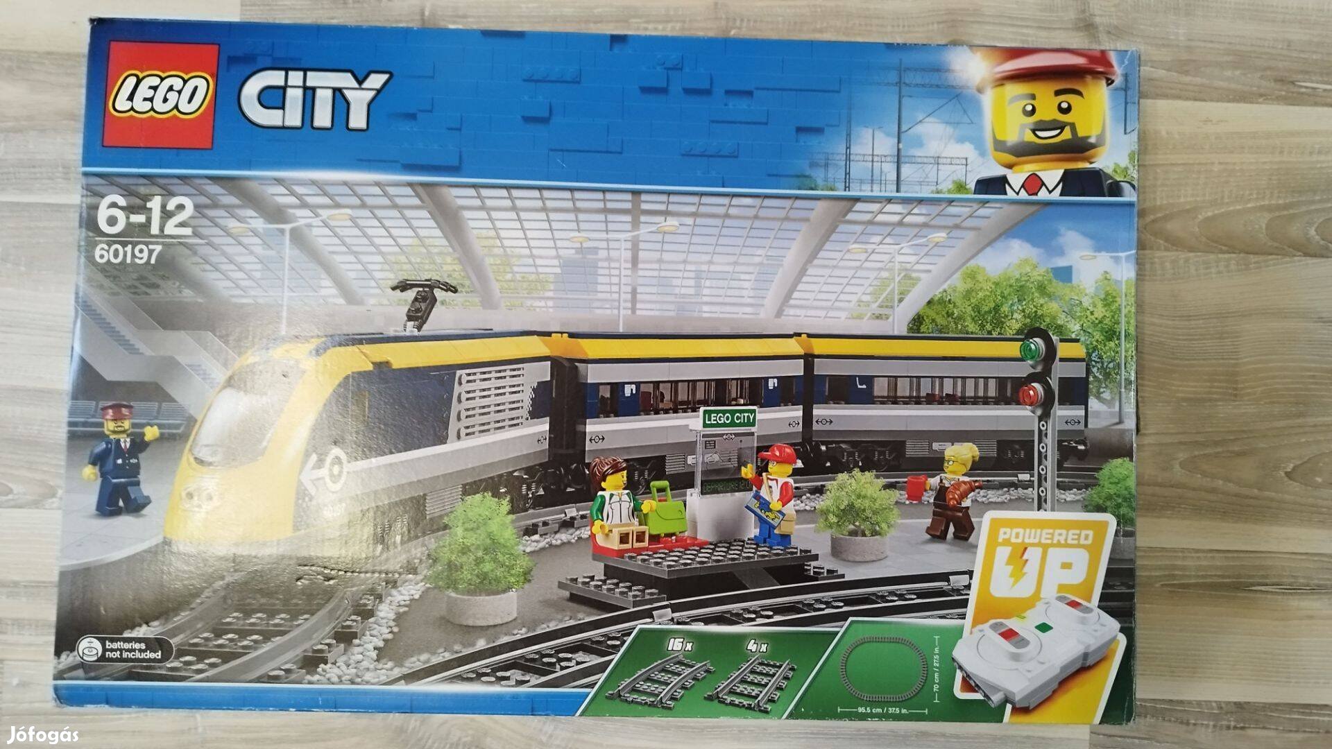 LEGO City Vonat (60197) készlet hiánytalanul, dobozában