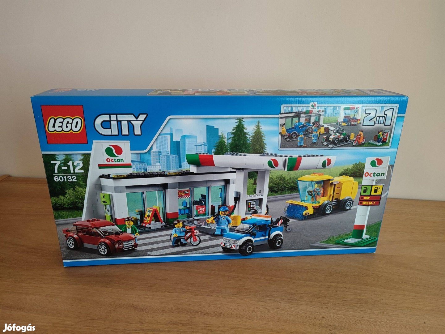 LEGO City - Benzinkút (60132)