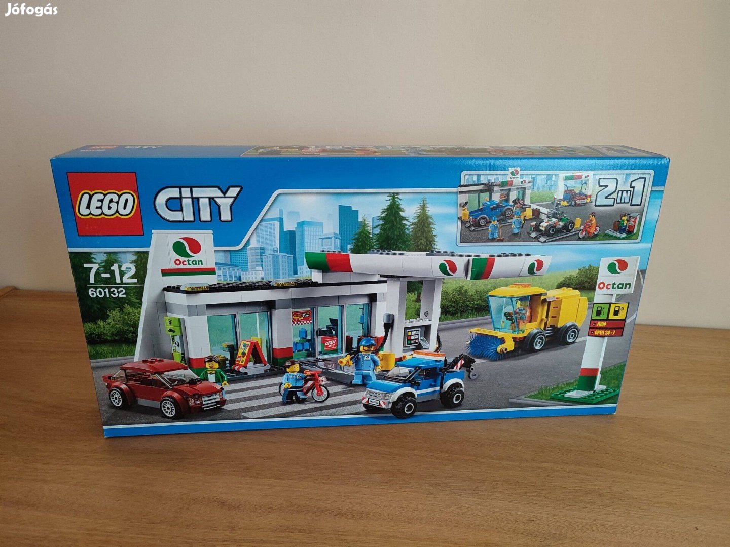 LEGO City - Benzinkút (60132)