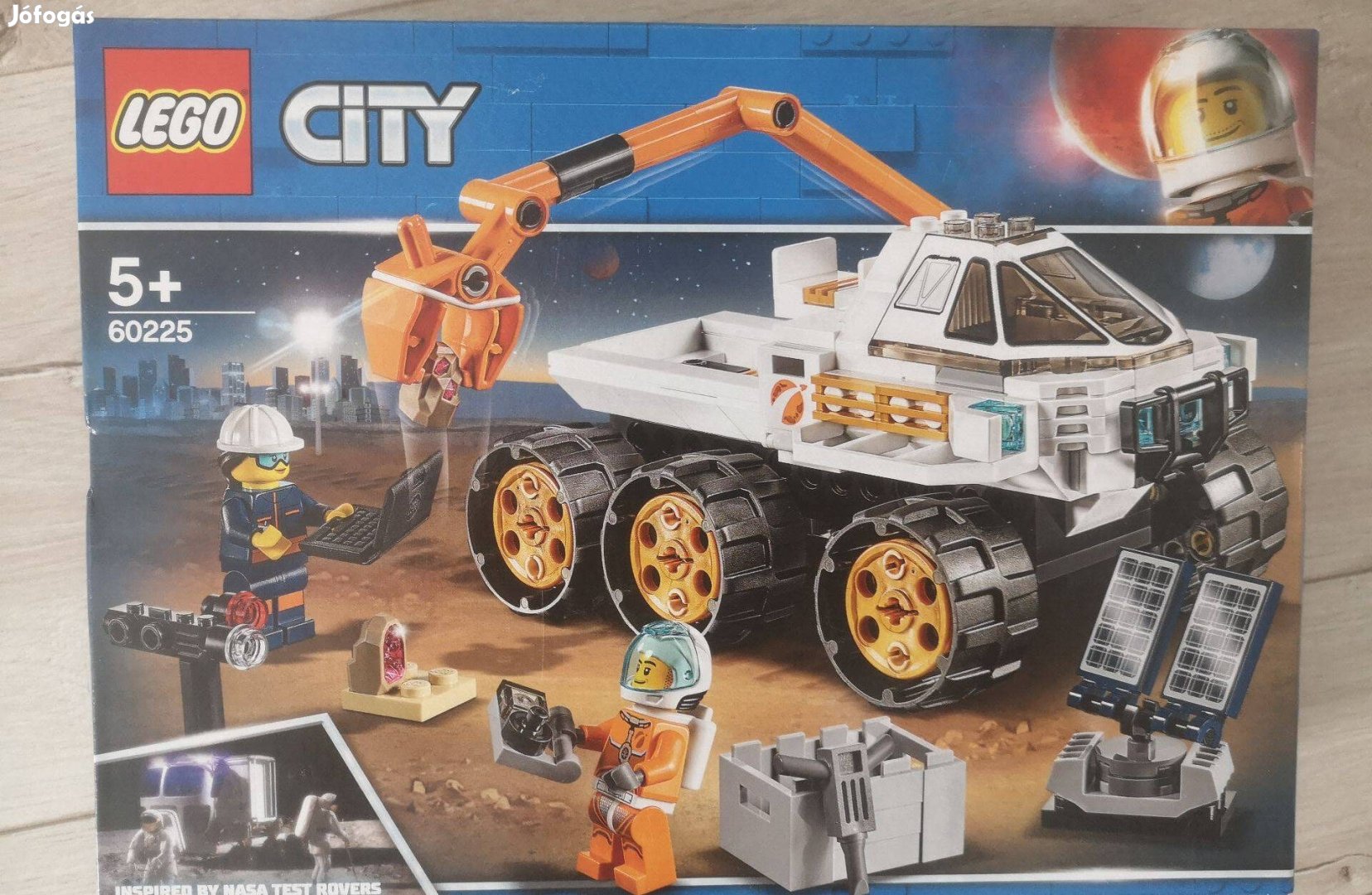 LEGO City - Rover tesztvezetés (60225)