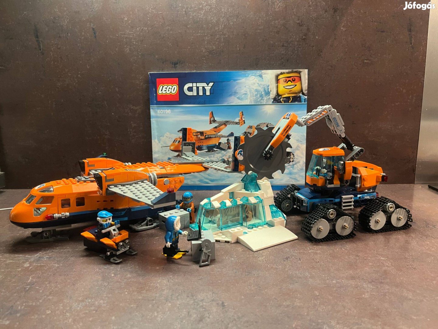 LEGO City - Sarkvidéki szállító repülőgép (60196)