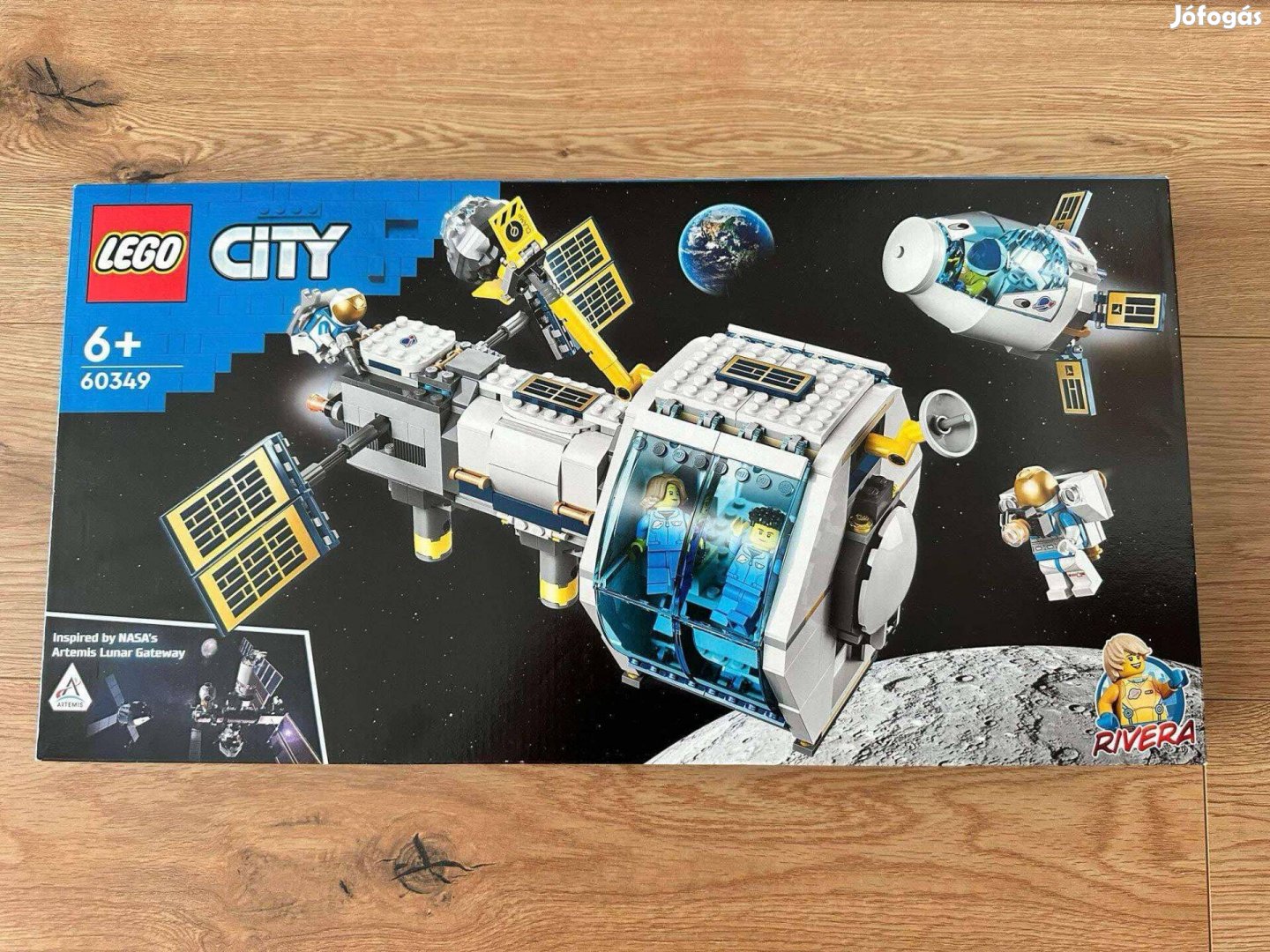 LEGO City - Űrállomás a Holdon 60349 Új, bontatlan