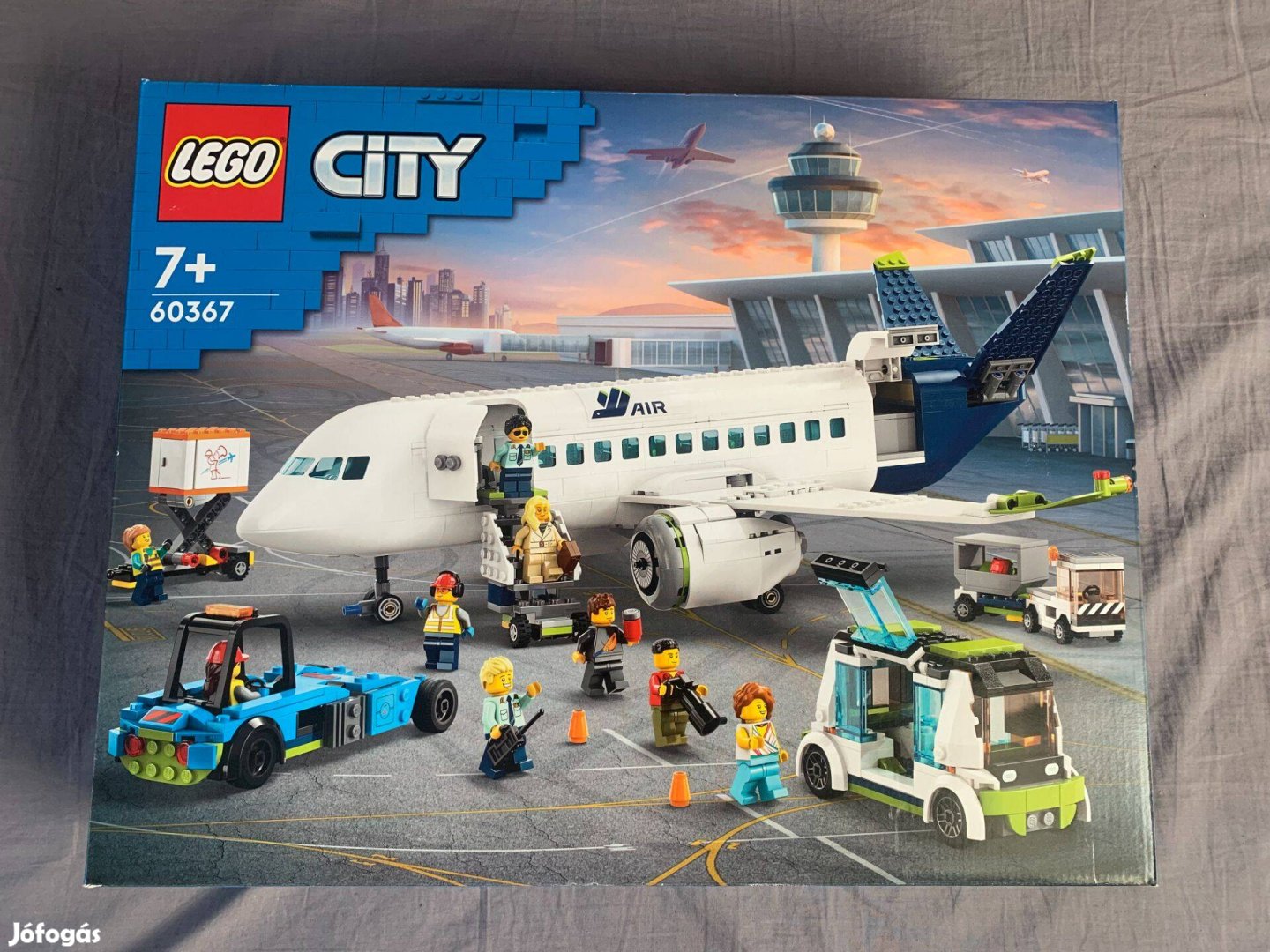 LEGO City - Utasszállító repülőgép (60367)