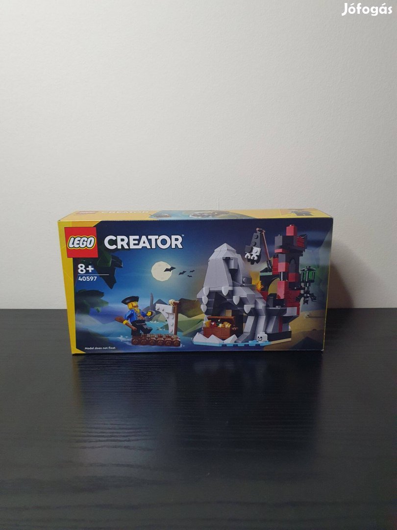 LEGO Creator 3-in-1 - Félelmetes kalózsziget (40597)