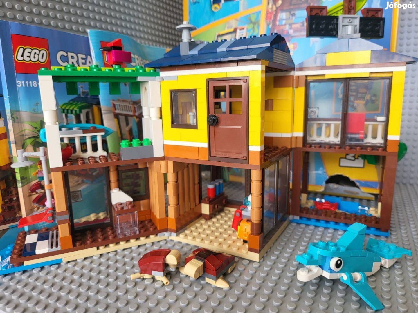 LEGO Creator 3-in-1 - Tengerparti ház szörfösöknek 31118