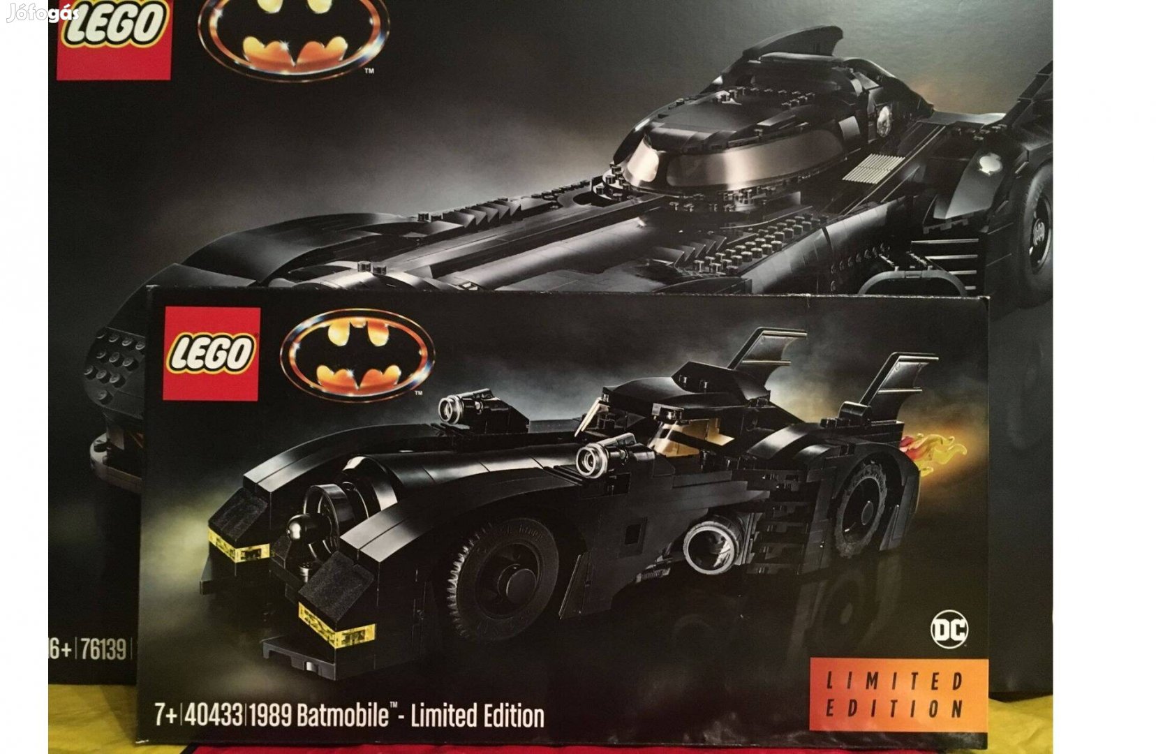 LEGO DC Batman 76139 1989 Batmobile Bontatlan készlet