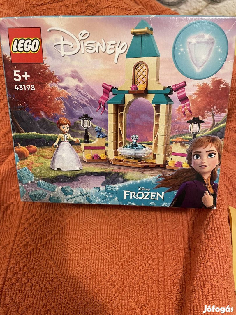 LEGO Disney Jégvarázs - Anna kastélykertje 43198
