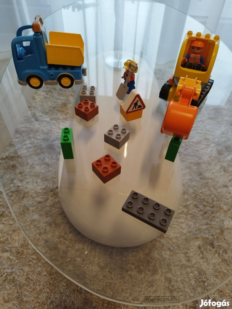 LEGO Duplo - Teherautó és lánctalpas exkavátor (10812)