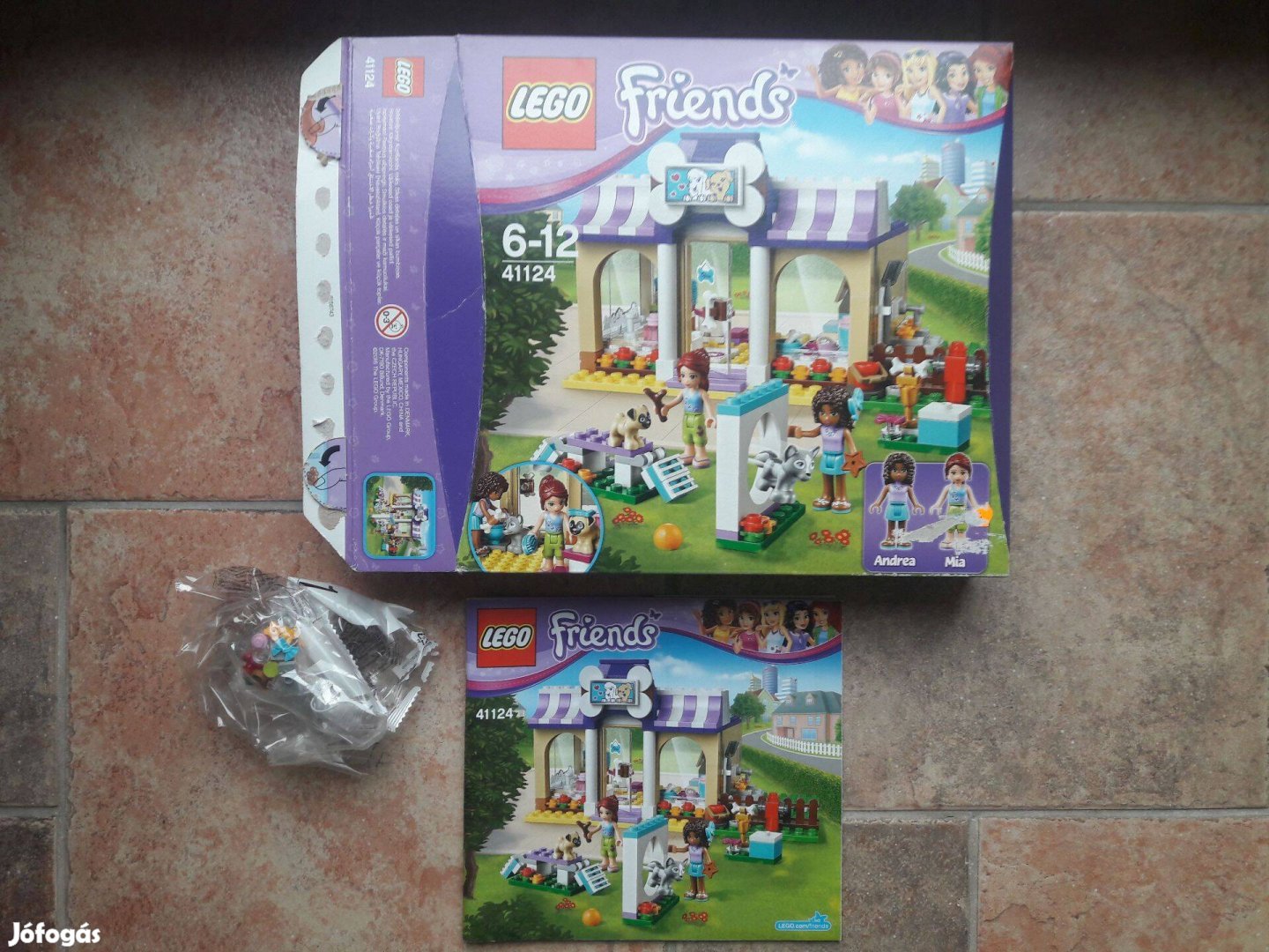 LEGO Friends Heartlake kiskutya gondozó (41124)