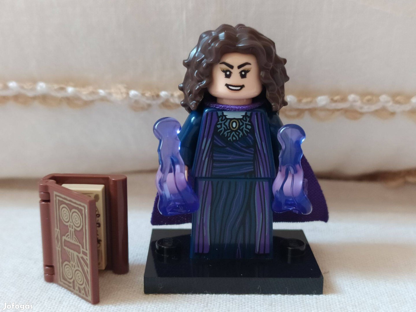 LEGO Gyűjthető Minifigura Marvel 2. Agatha Harkness