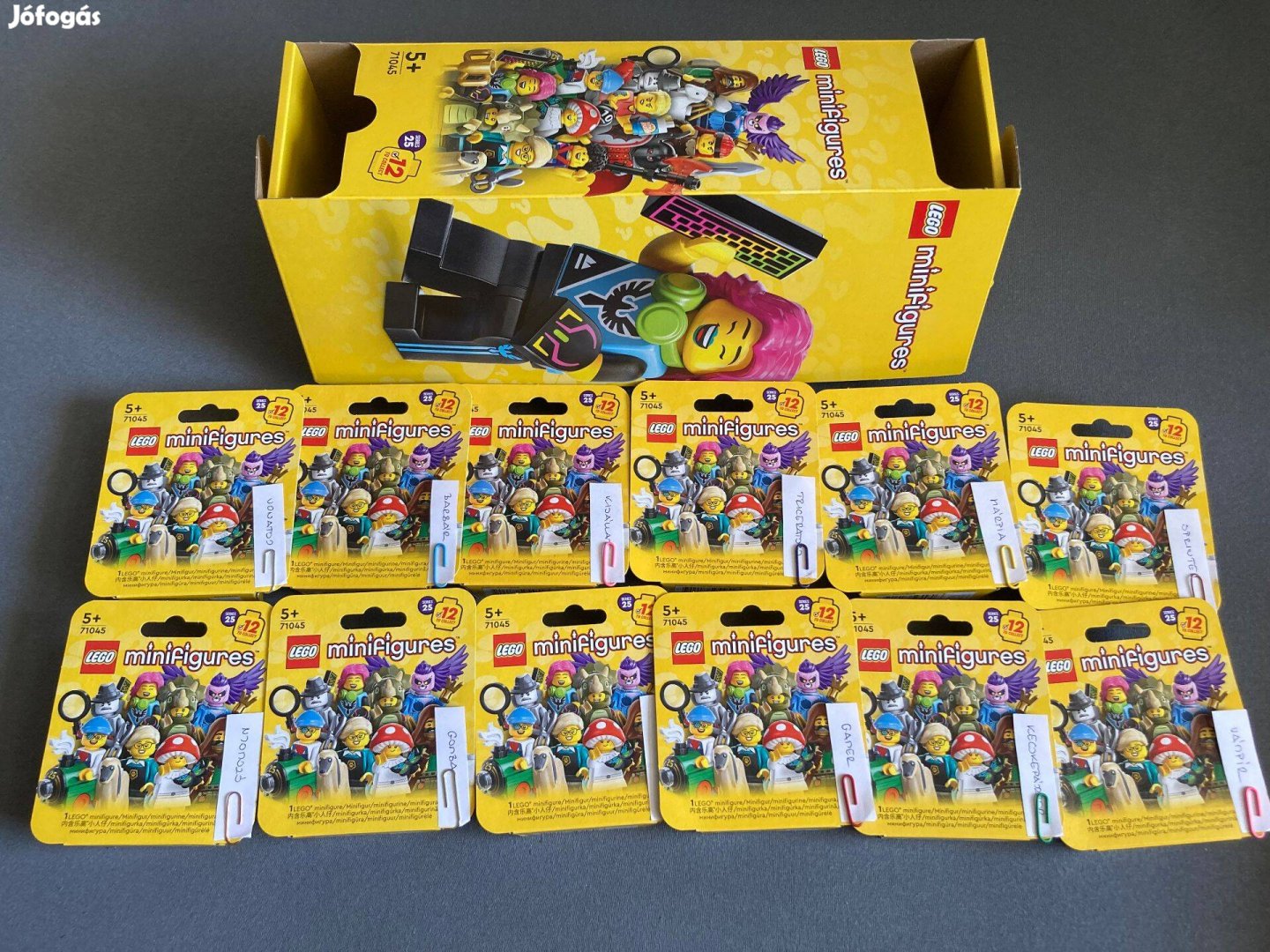 LEGO Gyűjthető minifigurák 25. sorozat mind a 12 figurája