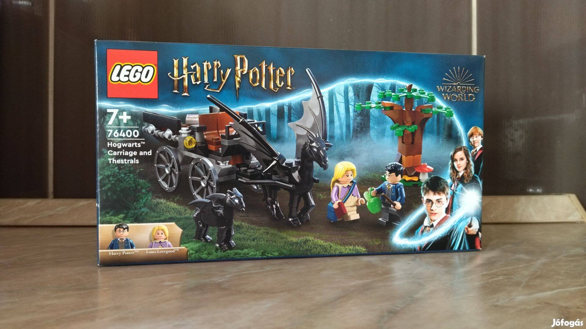 LEGO Harry Potter 76400 - Roxfort hintó és thesztrálok (Új)